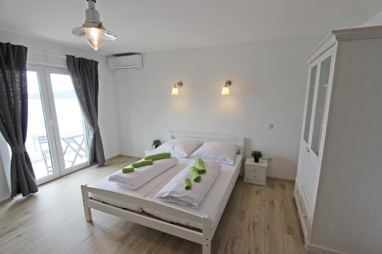Villa Danica Murter Betina  Luaran gambar